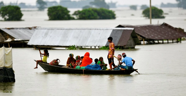 আসামে বন্যায় মৃতের সংখ্যা বেড়ে ৮৮